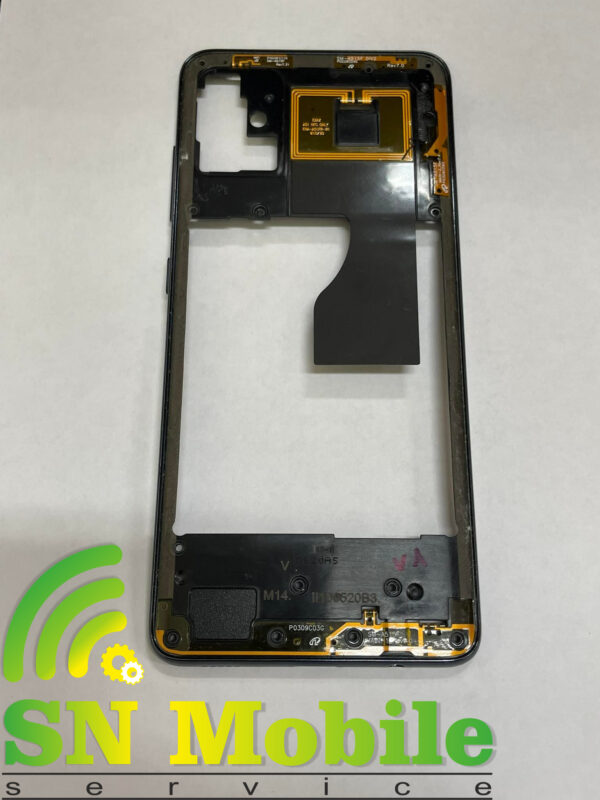 Средна рамка за Samsung Galaxy A51 black употребявана 2