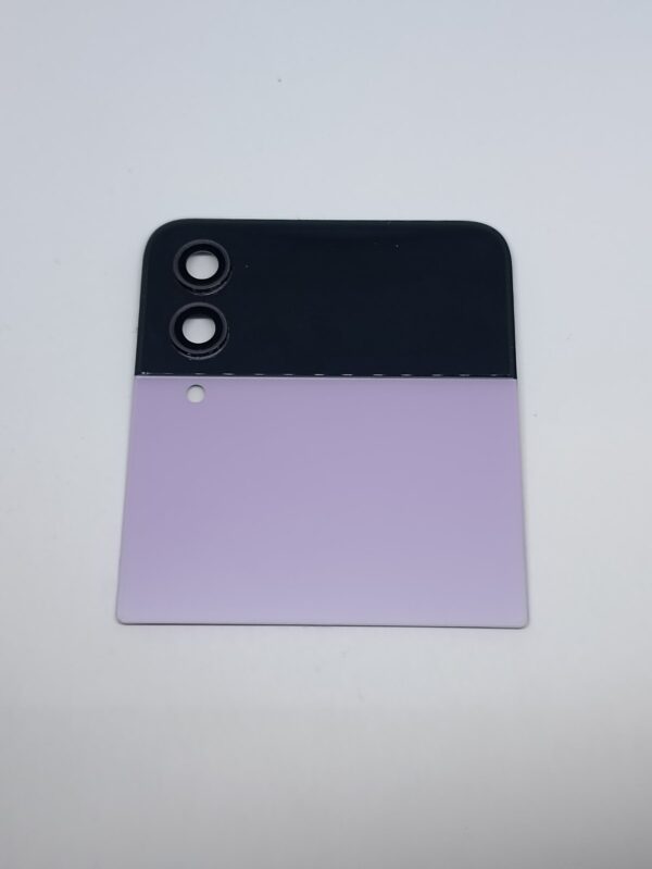 Заден капак с малкия дисплей за Samsung Galaxy Z Flip 4 5G F721 Purple употребяван